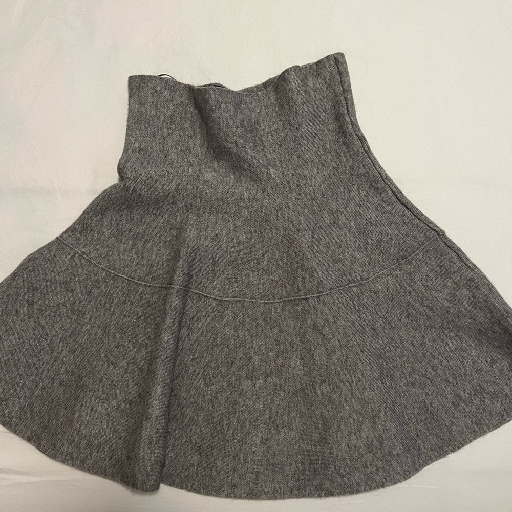 Zara knit grey skirt